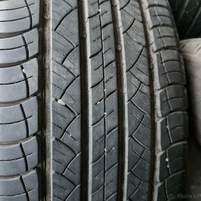 MICHELIN LATITUDE TOUR HP 215 65 R16 - 2
