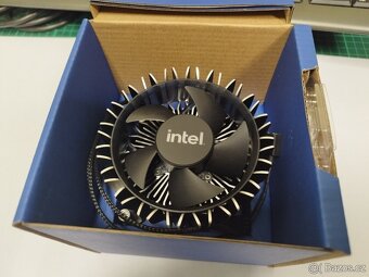 CPU Intel i7-14700 včetně chladiče - 2