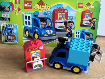 Lego duplo 10809 Policejní hlídka dodávka - 2