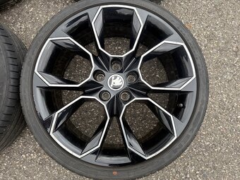 Sada ALU kol Škoda Octavia 3 RS 5x112 R19 - 2