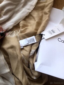 Nový šátek Calvin klein - 2