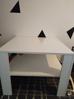 Konferenční stolek - 2