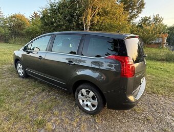 Peugeot 5008 1.6 tdi 84kw - 2