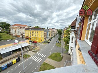 Pronájem 3+1, OV, cihla, balkón, lodžie, rodina, ateliér, ji - 2