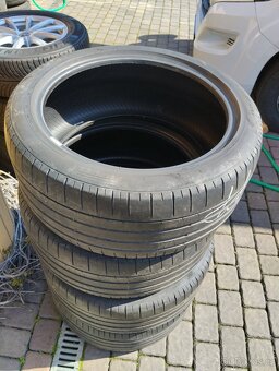 PIRELLI 285/40 R21 LÉTO SADA - 2