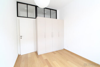 Pronájem bytu 2+kk, Krásova, Žižkov, Kč/měs, 46 m2 - 2