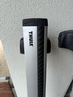 Prodám střešní nosiče Thule na Škodu Superb bez hagusů - 2