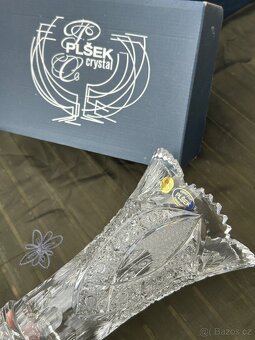 Broušené sklo - Váza: Plšek Crystal - 2