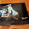 LEGO Creator 10298 Vespa - 2