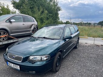 Volvo V70 2.4 benzin - 2