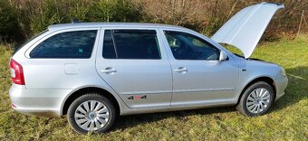 Škoda Octavia combi 4x4 Laurin&Klement DSG+F1-2TDi 103kw - 2