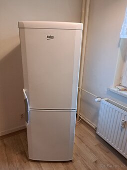Prodej lednice s mrazákem - 2