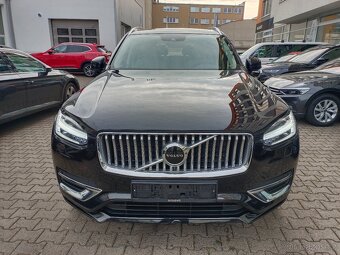 Volvo XC90 T8 Recharge AWD 223kW Inscription 80tkm 7-míst - 2