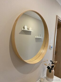 Kulaté dřevěné zrcadlo - 2