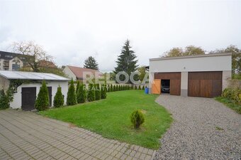 Bytový dům se čtyřmi bytovými jednotkami, Kolínská ul., Nymb - 2
