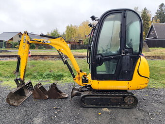 BAGR JCB 1,5t rok 2010 + 3 lžíce - 2