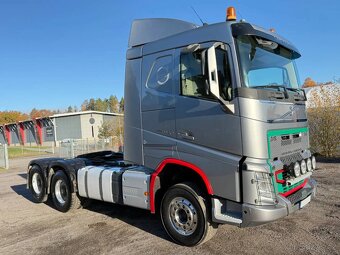 Volvo FH540 6x4 tahač - 2