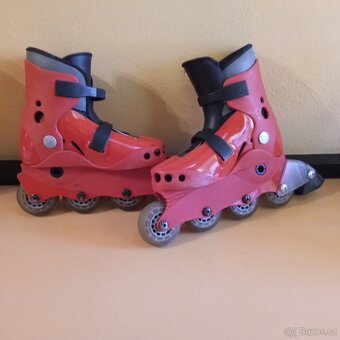 Kolečové brusle vel.30-35 - 2