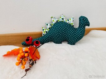 🦕 Ručně vyrobený dekorační polštář – dinosaurus, nový a nev - 2