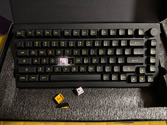 Herní mechanická klávesnice Monsgeek M1W - 2