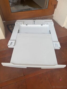 Mezikus na sušičku AEG - 2