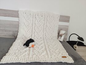 Pletená dětská deka smetanová - 2