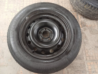 Letní pneu s disky 215/60/16 - 2
