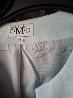 Kostým bledě modrý - 2