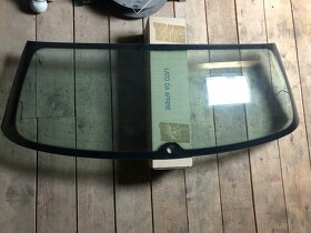 Vw Golf 5 3dv,kožené madlo ruční brzdy, okno 5dv, stahovačka - 2