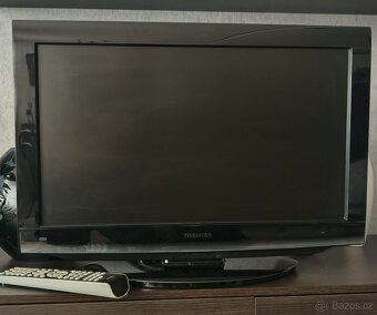 LCD TV/DVD Toshiba 22DV733G - 2