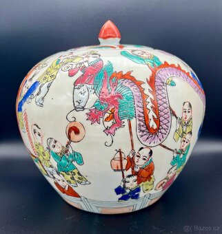 Čínská porcelánová dóza - 2