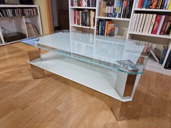 Skleněný jídelní a konferenční stůl - 2