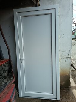 Vchodové dveře 230x110 - 2