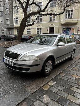 Škoda Octavia 1.9tdi automat - 2