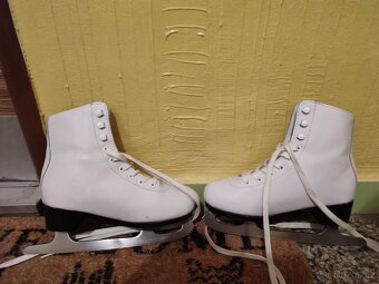 Brusle pro holčičky, velikost 35 - 2