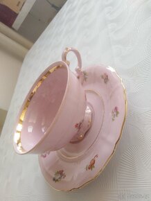 Hrnečky z růžového porcelánu (různé druhy 14ks) - 2