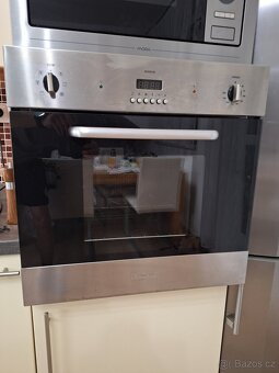 Vestavná trouba Baumatic BOM 7200ss - 2