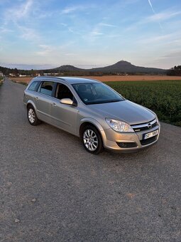 Prodám opel Astra H 1.6 16v 77kw R.V.2005… - 2