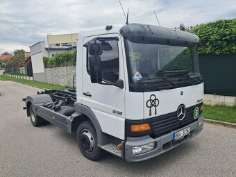 Mercedes Benz Atego 815 hákový nosič kontejneru - 2