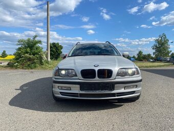 VEŠKERÉ NÁHRADNÍ DÍLY BMW 330i e46 Touring 5q manuál - 2