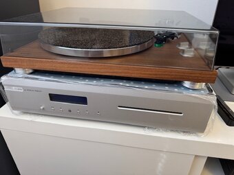 Prodám zánovní CD přehrávač Musical Fidelity MF2SCD - 2