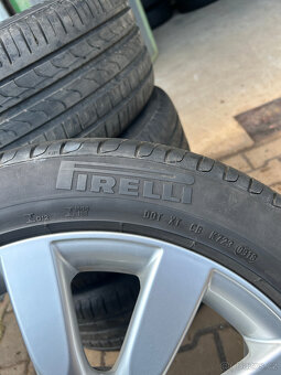 AUDI A4 B8 Alu disky 8Jx17 včetně pneu 245/45x17 - 2