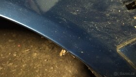 BMW E39 levý blatník - 2