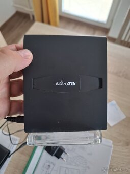 Router Mikrotik hap ac lite - 2