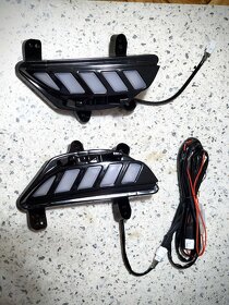 Přední LED blinkry pro Mazdu 3 2014-2016 - nové - 2