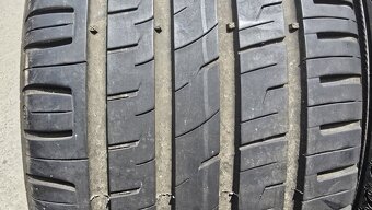 Letní pneu 245/45/17 Barum - 2