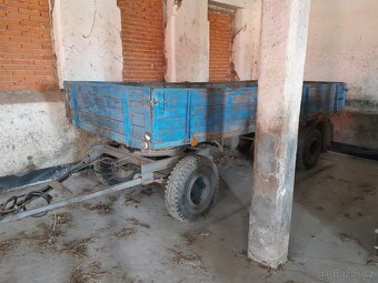 Sklápěcí vlek 5t - 2