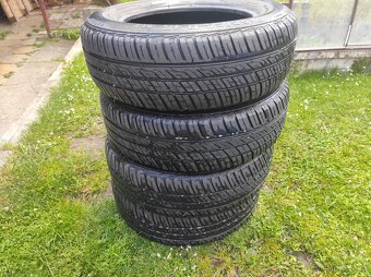 Letní pneu 195/65 r15 - 2
