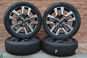 5×114,3 R18 Zimní sada Originál Toyota Corolla Cross / C-HR - 2