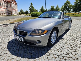 BMW Z4 2,2L BENZIN 6TI VÁLEC - 2